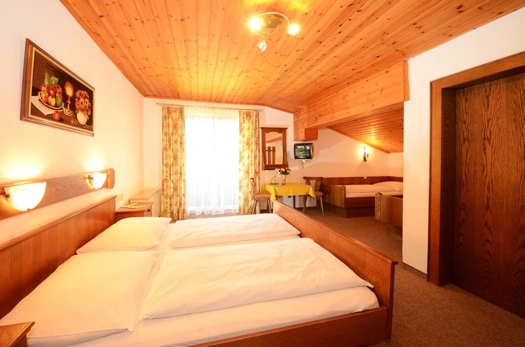 Pension Mozart Ваграйн Номер фото